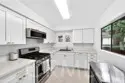 15020 Victory Boulevard #104 thumbnail 17