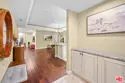 837 Crenshaw Boulevard #204 thumbnail 2
