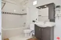 215 W 7th Street #907 thumbnail 8