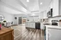4469 Larwin Avenue thumbnail 15