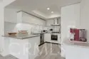 1037 N Vista thumbnail 18