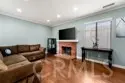 939 W 19th thumbnail 1