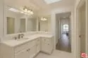 21620 Burbank Boulevard #9 thumbnail 11