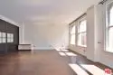 215 W 7th Street #907 thumbnail 2