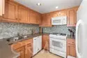 106 N Western #302 thumbnail 2