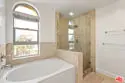 5037 Rosewood Avenue #301 thumbnail 5