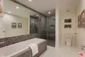 4460 Wilshire Boulevard #207 thumbnail 48