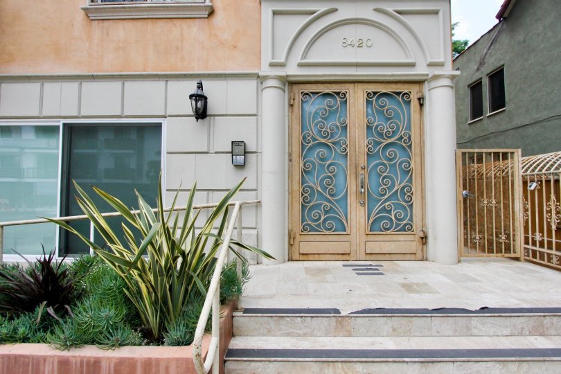 The front door and walkway at 8420 Blackburn in Beverly Center, California