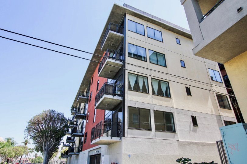 The view of Temple Lofts in Long Beach, California