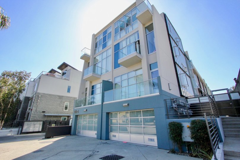 The entryway into R1 Living