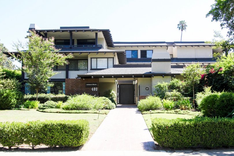 The sidewalk leading up to Ardmore House in Pasadena, California