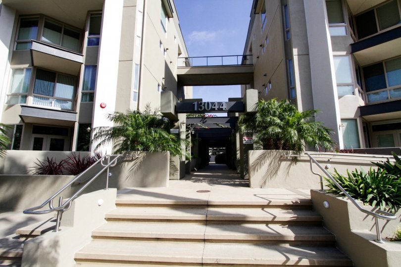 The entryway into Promenade Playa Vista