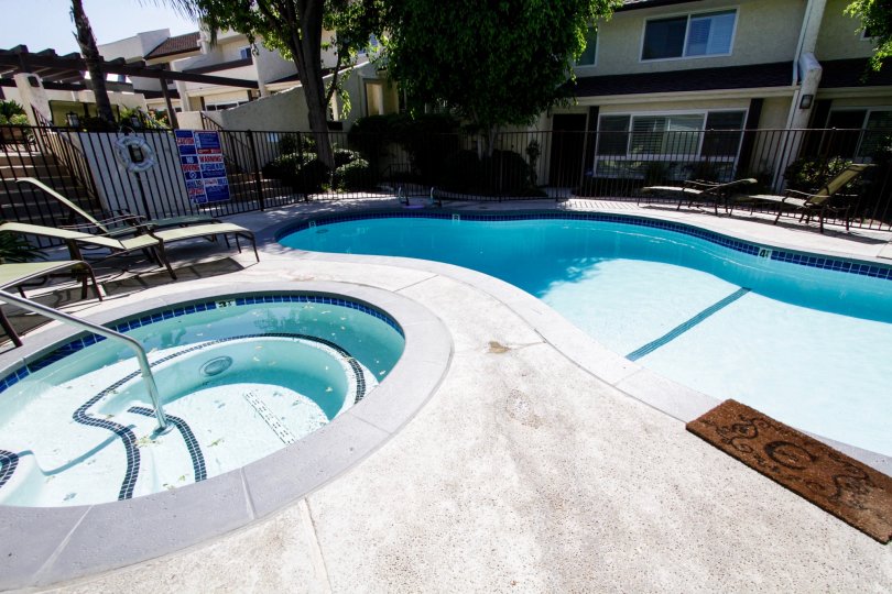 The pool at Sherman Oaks Courtyard