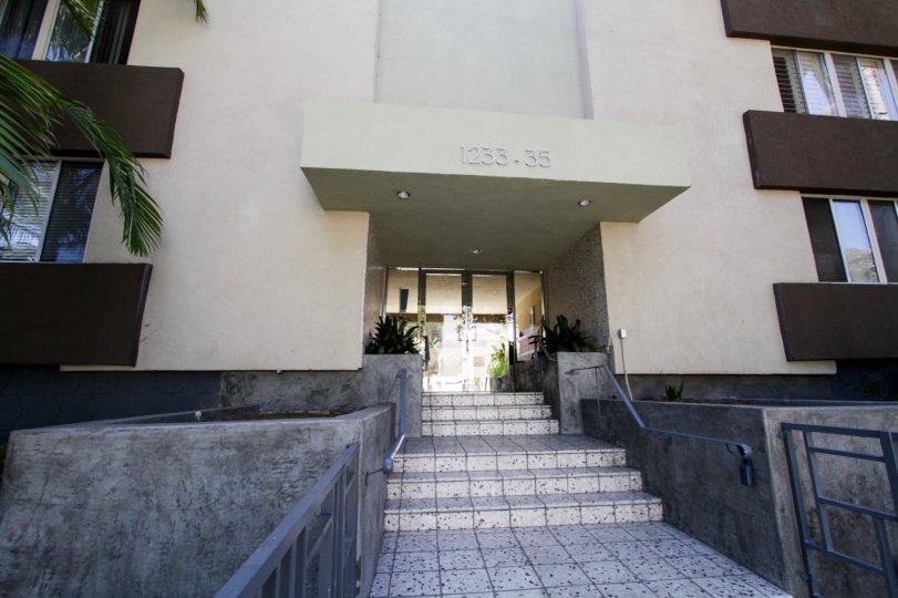 The entryway into Laurel Condos in West Hollywood