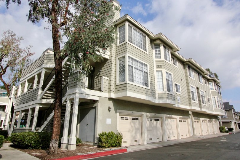 fun and enjoy at Canyon Villas in Aliso Viejo, California