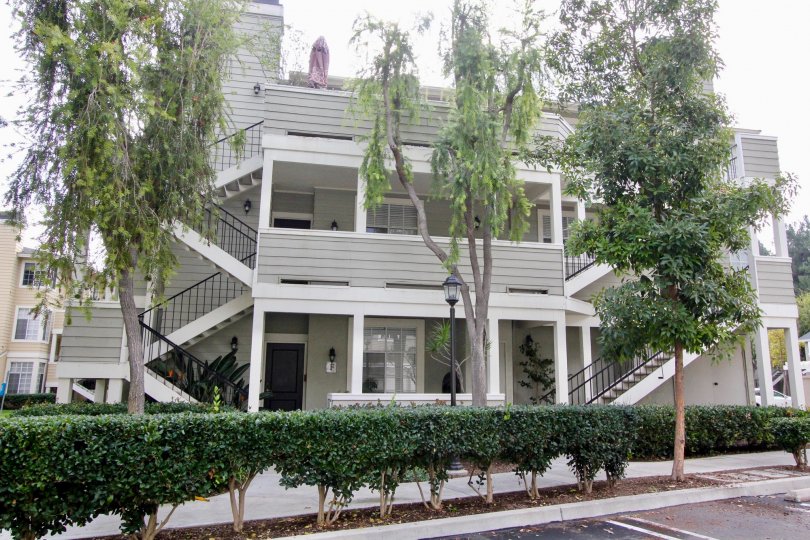 Apartment in Canyon Villas has many light lamps near the door and stairs