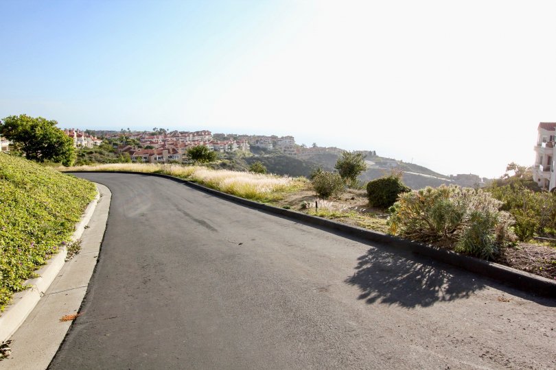 Laguna Sur homes are located in the coastal community of Laguna Niguel. Laguna Sur is a gated community filled with custom homes and luxury town homes. The community is ideally situated at the highest ridge in the Laguna Niguel area and has panoramic view
