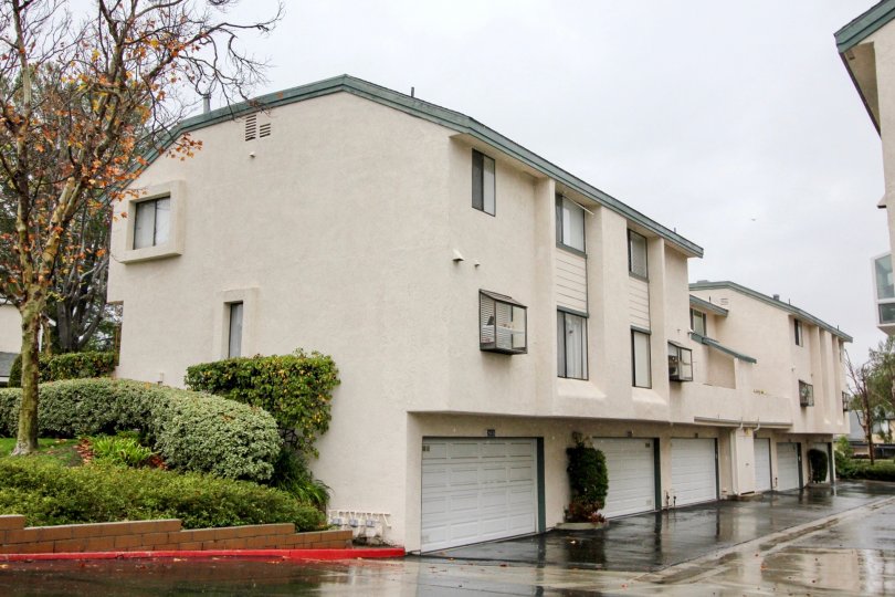 Rainy and overcast at Grandview Crest in Lake Forest, CA