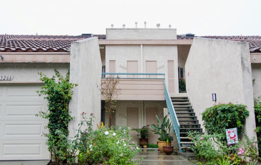 Mission Viejo is suburban in nature and culture. The city is mainly residential, although there are a number of offices and businesses within its city limits.