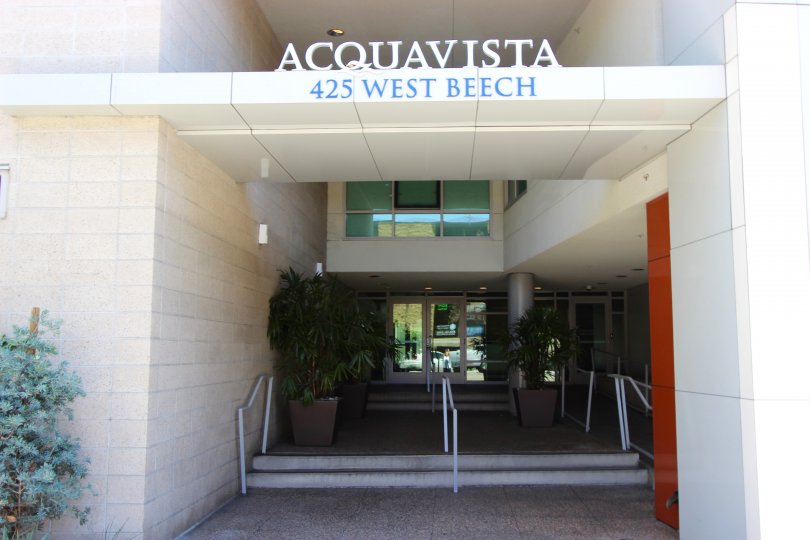 The front of the building at the address 425 West beach in Acqua Vista Downtown San Diego CA.