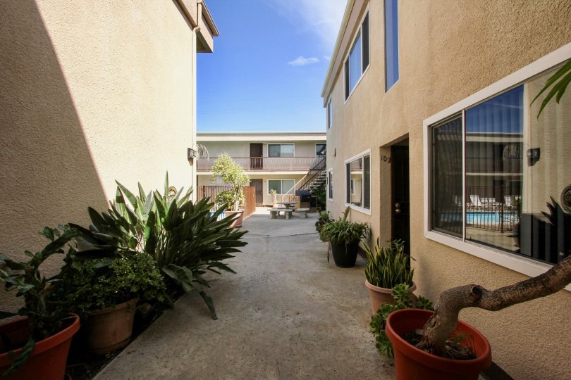 row house bunglow view of Puerta Del Sol Community, Ocean Beach, California