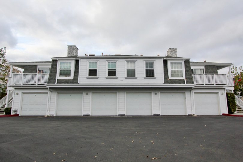 An outside view of Villa San Luis Rey in the city of Oceanside