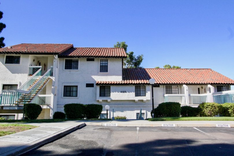 In Mira La Paz, Villa's has visitor's parking place in front of their villa